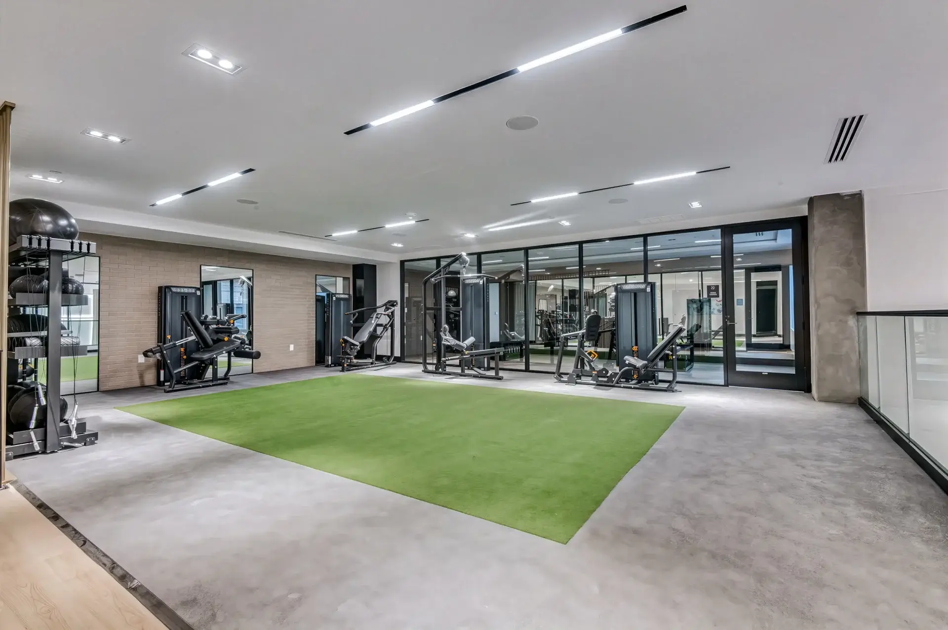 hazel by the galleria dallas 18