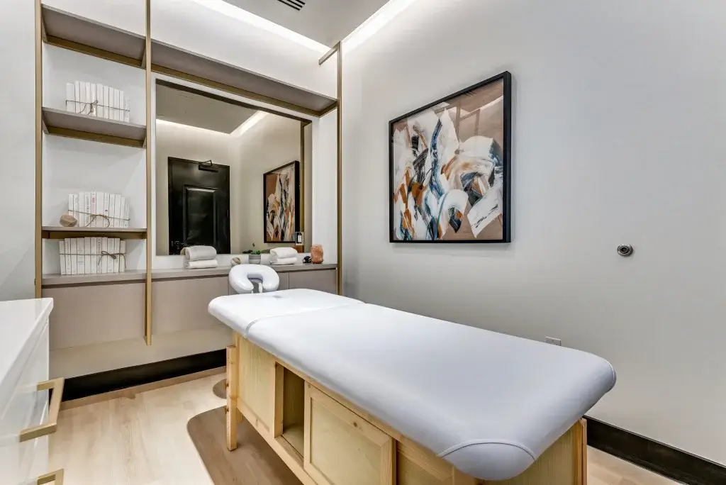 hazel by the galleria dallas 7 1