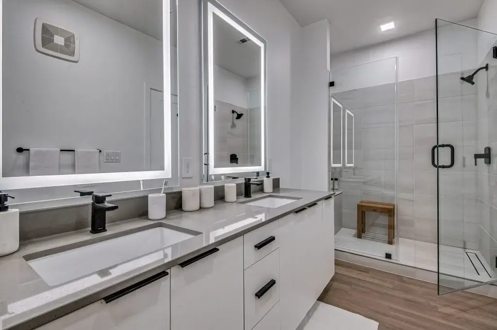 hazel by the galleria dallas bathroom