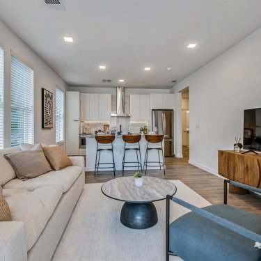 hazel by the galleria apartments near galleria mall inteior 3