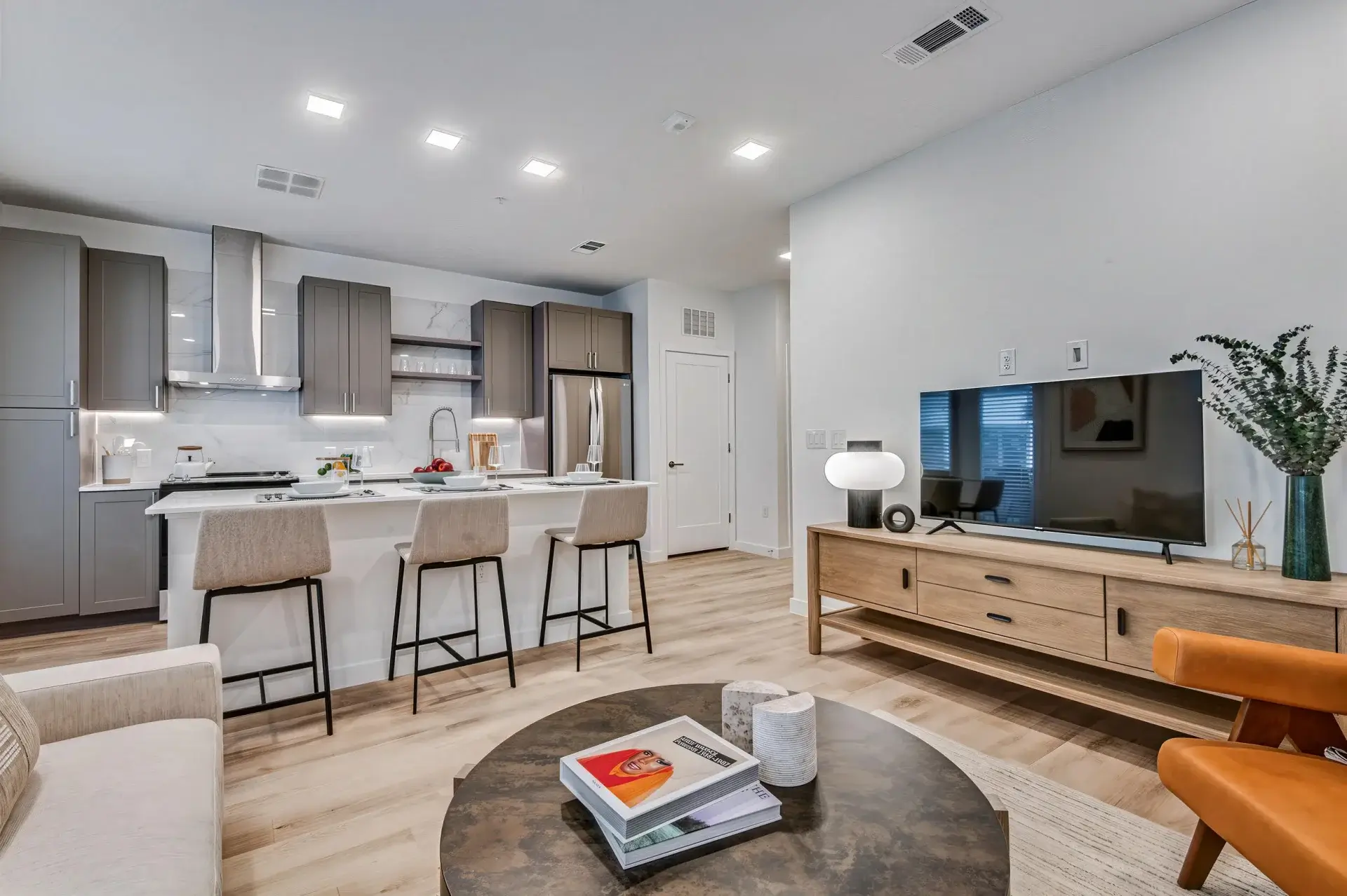 hazel by the galleria dallas interior 1